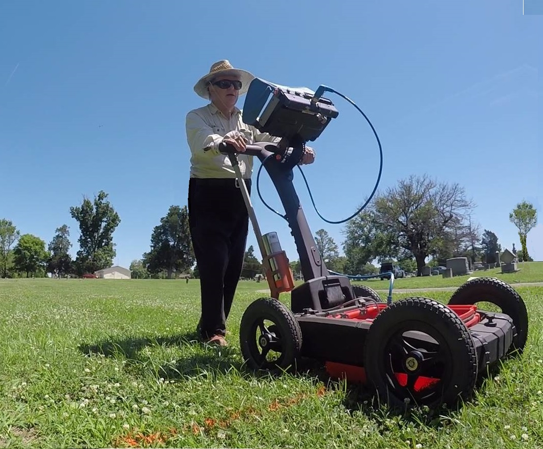 GeoModel's better GPR cart - plastic cart - no interference